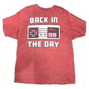 NES (NINTENDO ENTERTAINMENT SYSTEM)